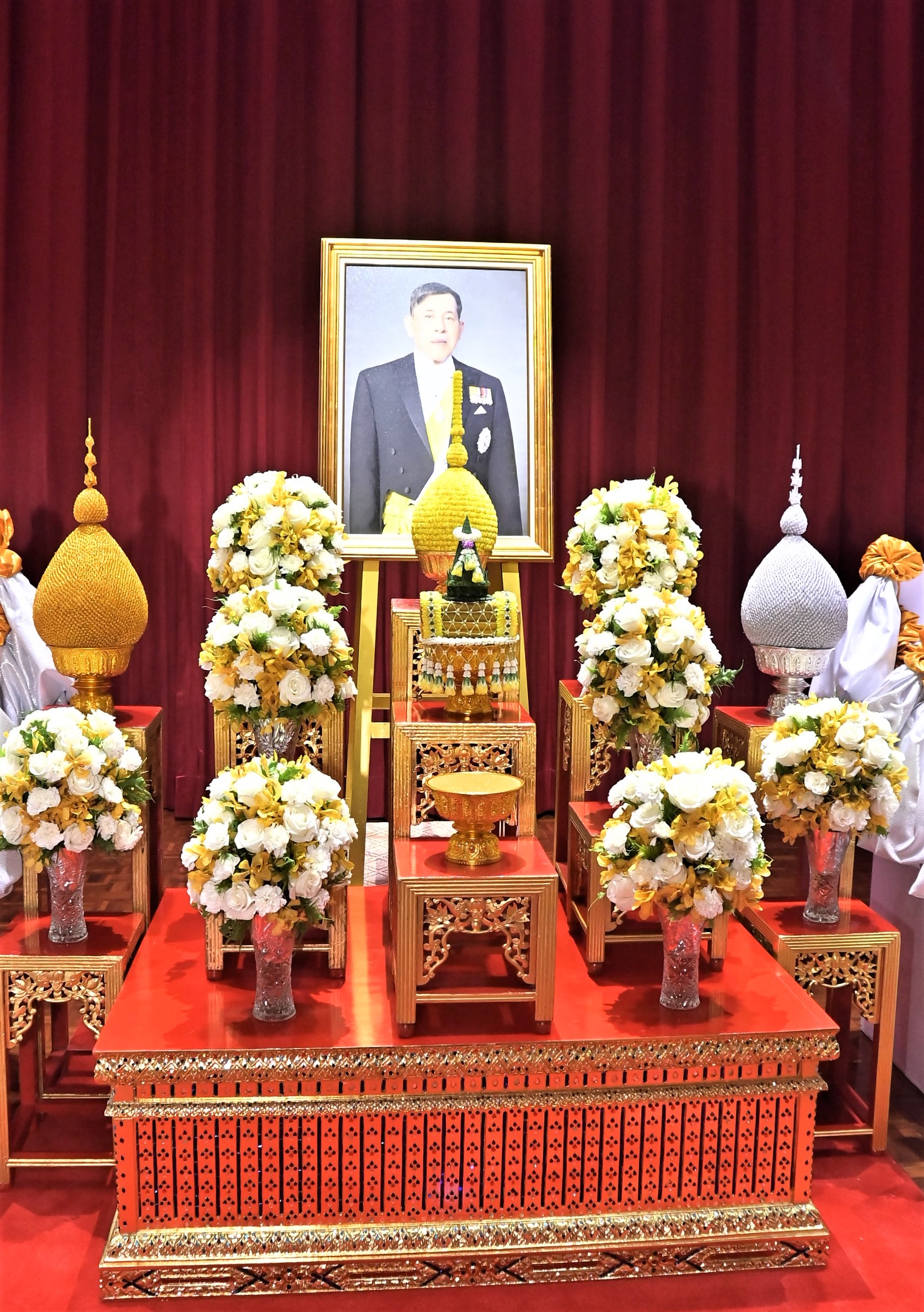 กรมบังคับคดี ร่วมพิธีอัญเชิญเครื่องราชสักการะและพานพุ่ม เพื่อทูลเกล้าทูลกระหม่อมถวายแด่ พระบาทสมเด็จพระเจ้าอยู่หัว เนื่องในโอกาสวันเฉลิมพระชนมพรรษา พระบาทสมเด็จพระเจ้าอยู่หัว 28 กรกฎาคม 2569
